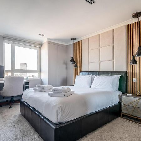 Canary Wharf Retreat With Free Secure Parking London Eksteriør bilde