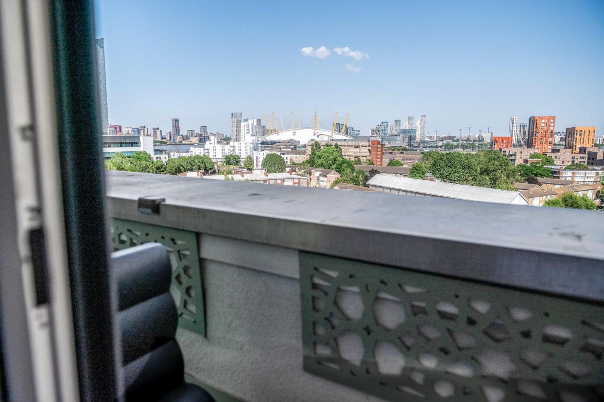 Canary Wharf Retreat With Free Secure Parking London Eksteriør bilde