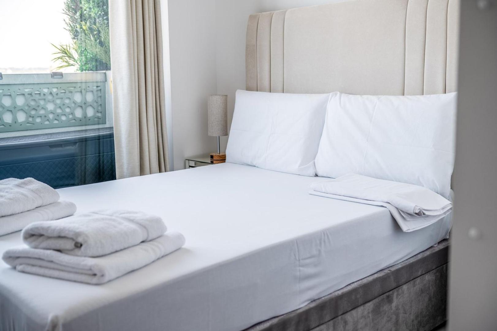 Canary Wharf Retreat With Free Secure Parking London Eksteriør bilde
