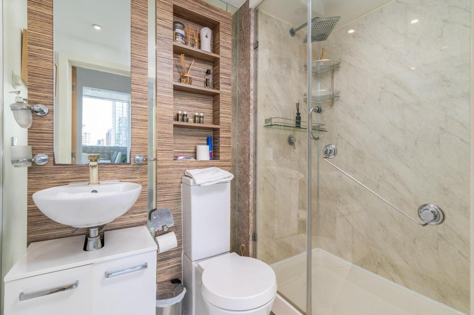 Canary Wharf Retreat With Free Secure Parking London Eksteriør bilde