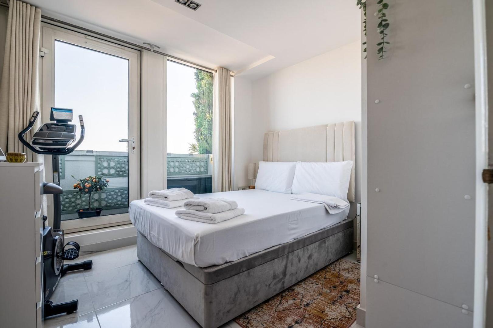 Canary Wharf Retreat With Free Secure Parking London Eksteriør bilde