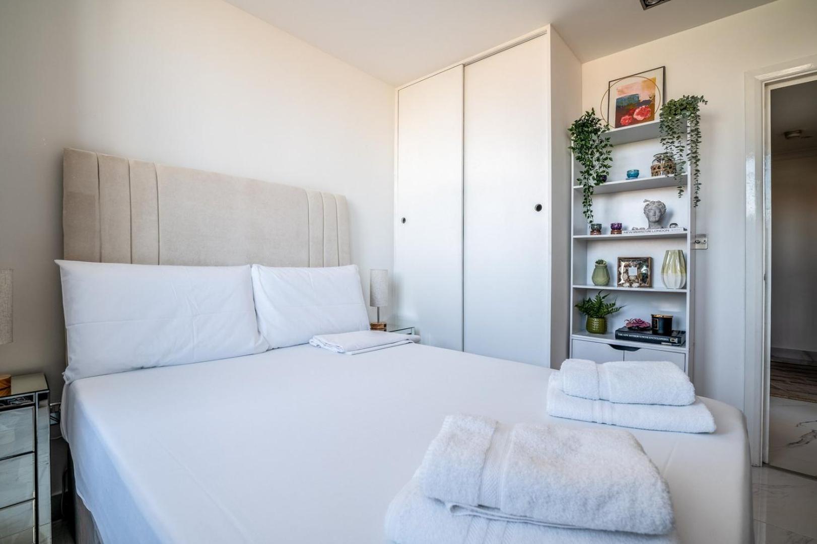 Canary Wharf Retreat With Free Secure Parking London Eksteriør bilde